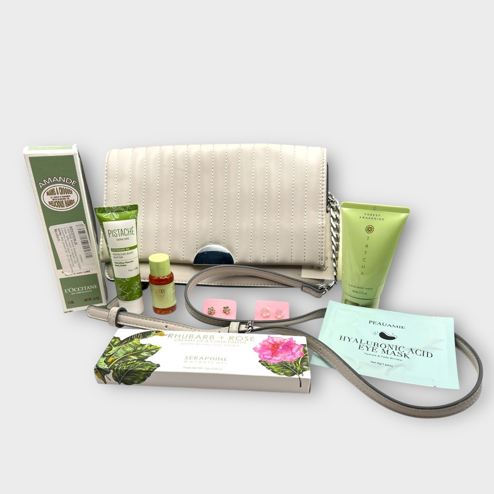 Beauty/Bag Bundle 9 pc NWT